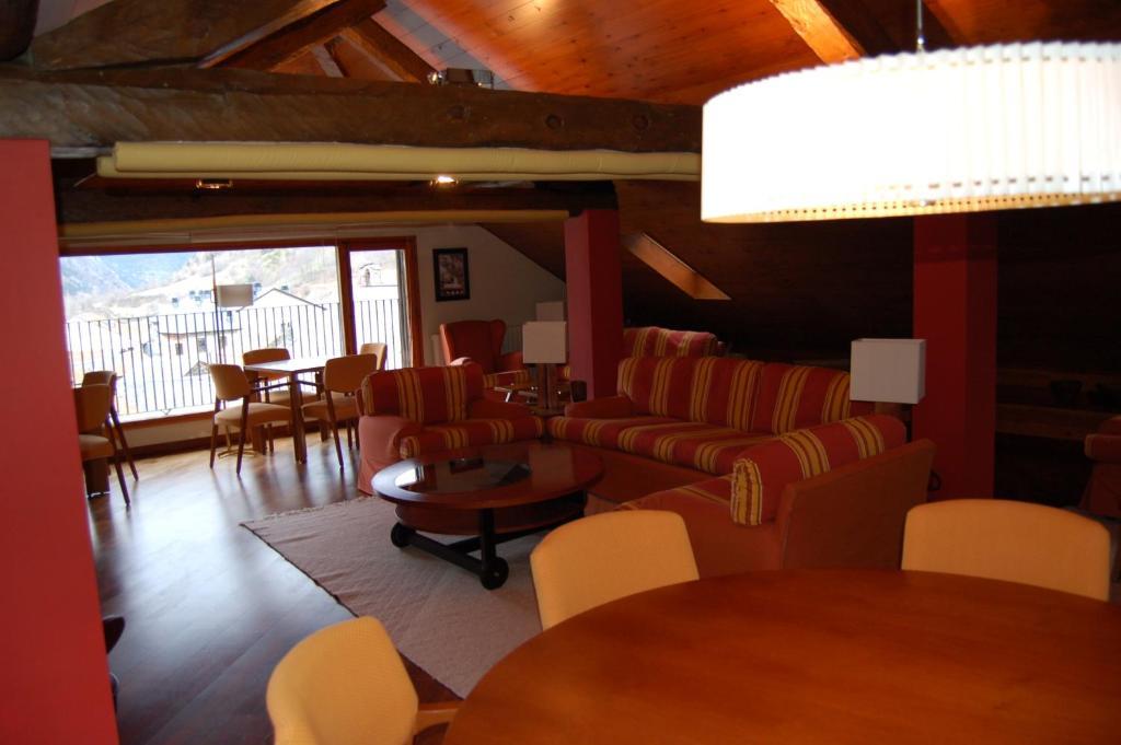 Hotel Vall Ferrera Areu Exterior foto
